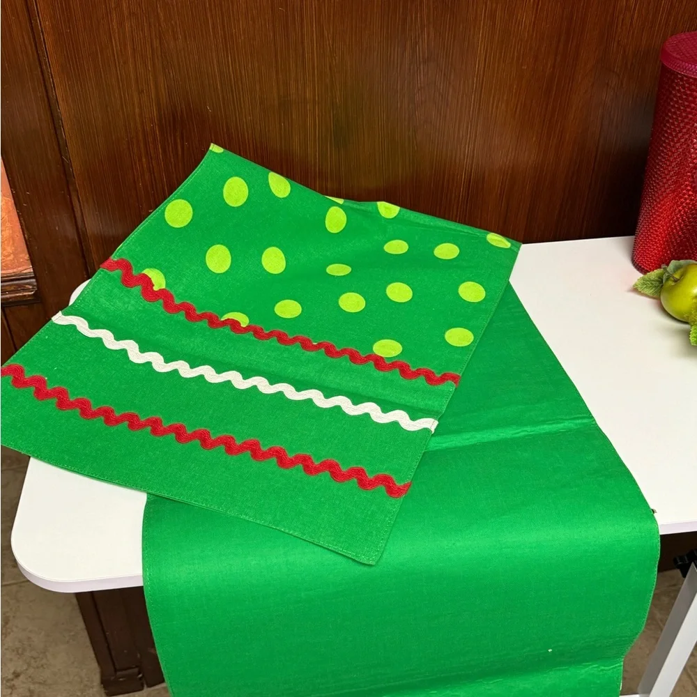 Festive Green and Red Holiday Table Runner
